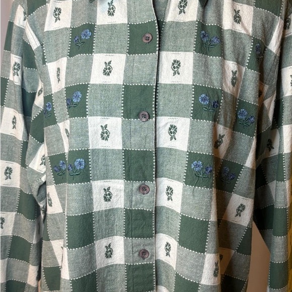 Fashion Bug Green and White Plaid Shirt with Blue Floral Accents - Picture 5 of 8